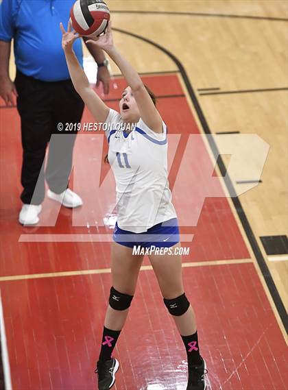Thumbnail 3 in Santa Margarita @ JSerra Catholic photogallery.