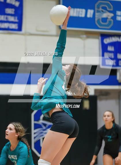 Thumbnail 3 in Mountain View vs. Highland photogallery.