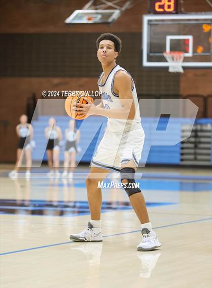 Thumbnail 2 in Hunter @ West Jordan (UHSAA 5A Round 1) photogallery.