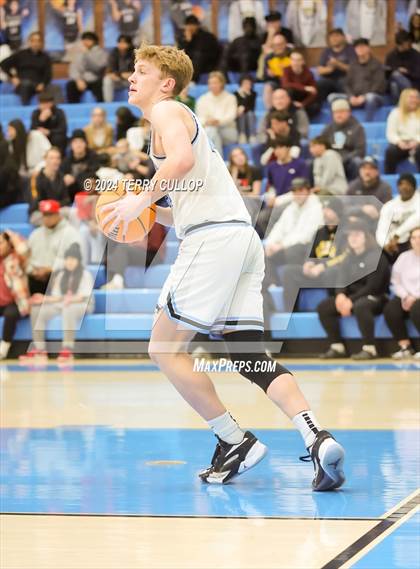 Thumbnail 3 in Hunter @ West Jordan (UHSAA 5A Round 1) photogallery.