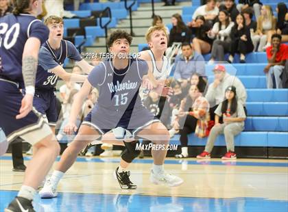 Thumbnail 3 in Hunter @ West Jordan (UHSAA 5A Round 1) photogallery.