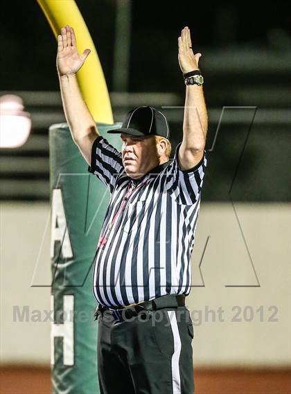 Thumbnail 3 in Lamar @ Arlington photogallery.