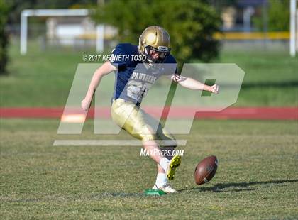 Thumbnail 2 in Warren @ O'Connor photogallery.