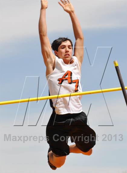 Thumbnail 3 in Bill Slade Invitational photogallery.