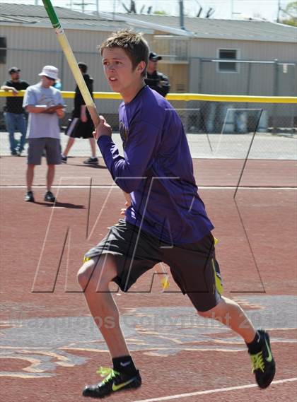 Thumbnail 3 in Bill Slade Invitational photogallery.