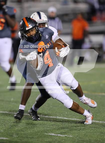 Thumbnail 1 in Hickory Ridge @ Rocky River photogallery.