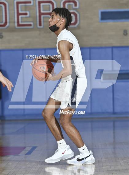 Thumbnail 3 in St. Joseph by the Sea vs Monsignor McClancy (CHSAA Spring Tournaent) photogallery.