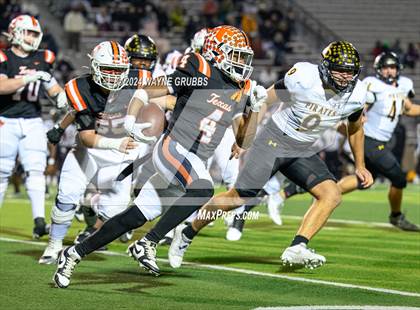 Thumbnail 3 in Texas @ Crandall (UIL 5A DII Area Playoff) photogallery.
