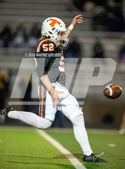 Thumbnail 1 in Texas @ Crandall (UIL 5A DII Area Playoff) photogallery.