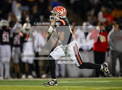 Thumbnail 3 in Texas @ Crandall (UIL 5A DII Area Playoff) photogallery.