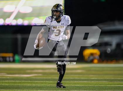 Thumbnail 1 in Texas @ Crandall (UIL 5A DII Area Playoff) photogallery.