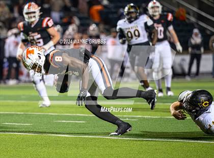 Thumbnail 2 in Texas @ Crandall (UIL 5A DII Area Playoff) photogallery.