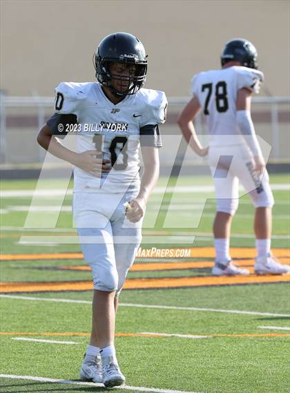 Thumbnail 1 in Palmer vs Grand Saline photogallery.