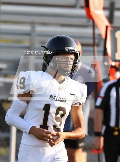 Thumbnail 2 in Palmer vs Grand Saline photogallery.