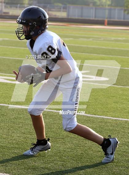 Thumbnail 3 in Palmer vs Grand Saline photogallery.