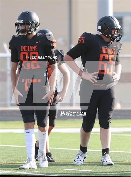 Thumbnail 2 in Palmer vs Grand Saline photogallery.