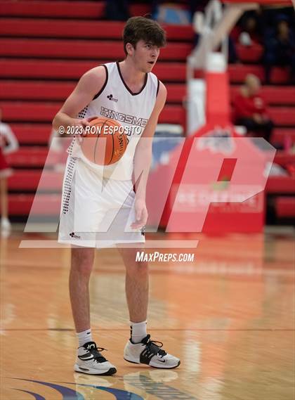 Thumbnail 2 in Kings Park vs South Side (NYSPHSAA Class A Regional Final) photogallery.