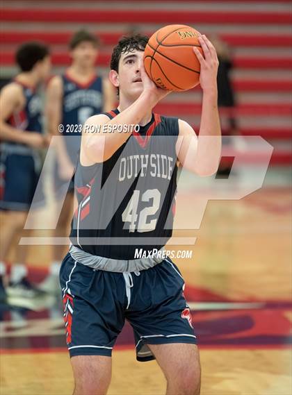 Thumbnail 2 in Kings Park vs South Side (NYSPHSAA Class A Regional Final) photogallery.