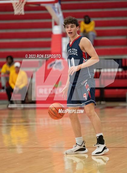 Thumbnail 1 in Kings Park vs South Side (NYSPHSAA Class A Regional Final) photogallery.