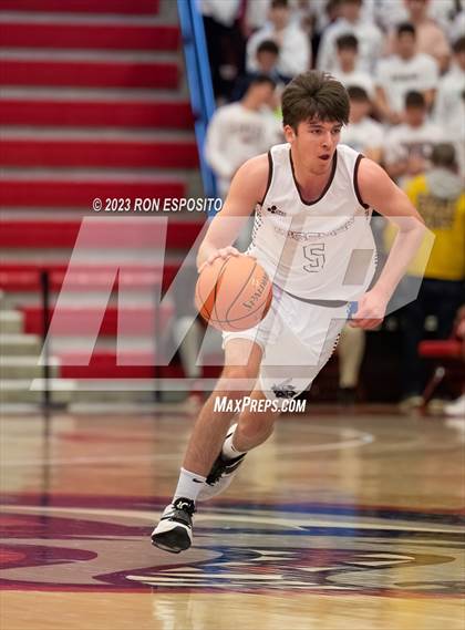 Thumbnail 3 in Kings Park vs South Side (NYSPHSAA Class A Regional Final) photogallery.