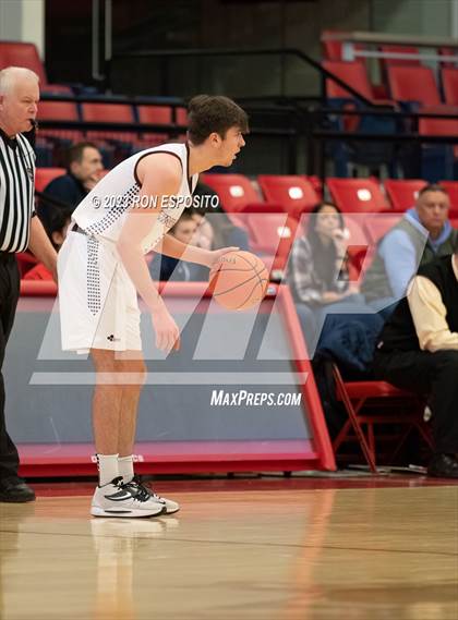 Thumbnail 3 in Kings Park vs South Side (NYSPHSAA Class A Regional Final) photogallery.