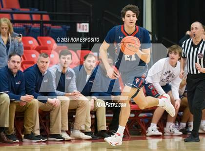Thumbnail 2 in Kings Park vs South Side (NYSPHSAA Class A Regional Final) photogallery.