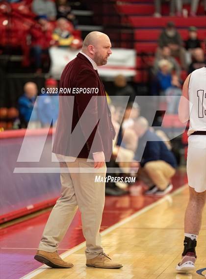 Thumbnail 1 in Kings Park vs South Side (NYSPHSAA Class A Regional Final) photogallery.