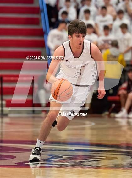 Thumbnail 1 in Kings Park vs South Side (NYSPHSAA Class A Regional Final) photogallery.