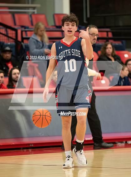 Thumbnail 3 in Kings Park vs South Side (NYSPHSAA Class A Regional Final) photogallery.