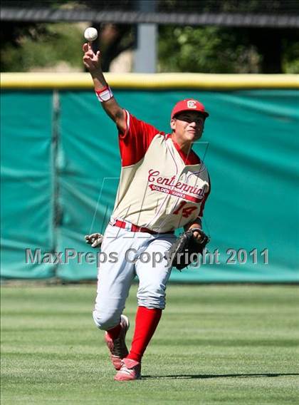 Thumbnail 2 in Centennial vs. Buchanan (CIF CS D1 Final) photogallery.