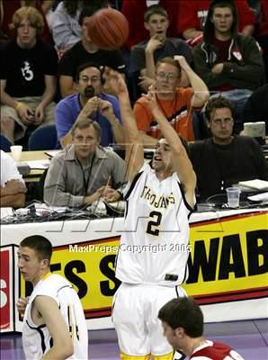 Thumbnail 2 in Mater Dei vs. Oak Ridge (State D2 Final)#2 photogallery.