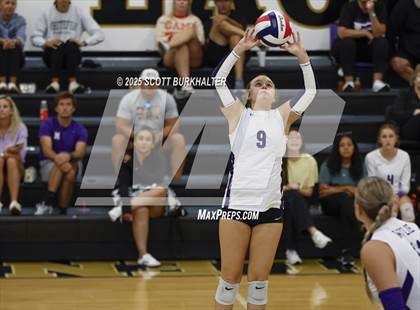 Thumbnail 1 in Midland High vs Abilene Wylie (Bev Ball Classic) photogallery.