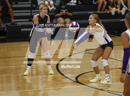 Thumbnail 3 in Midland High vs Abilene Wylie (Bev Ball Classic) photogallery.