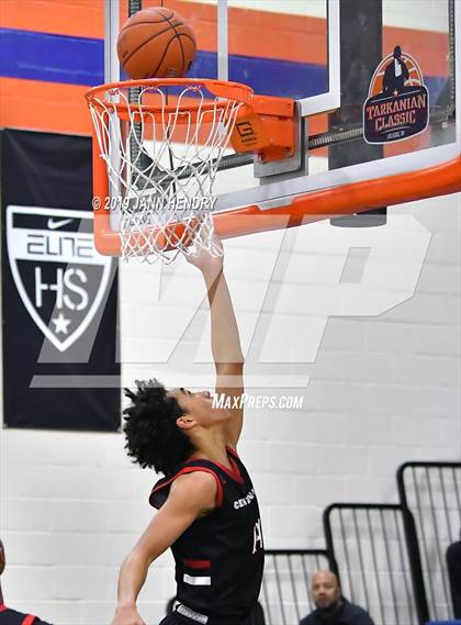 Thumbnail 3 in Bishop Gorman vs. Centennial (Tarkanian Classic) photogallery.