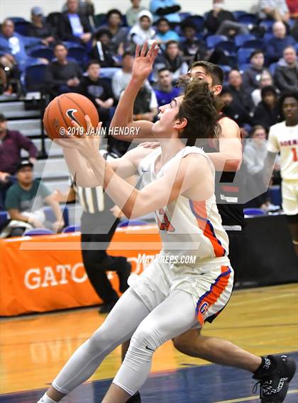Thumbnail 3 in Bishop Gorman vs. Centennial (Tarkanian Classic) photogallery.