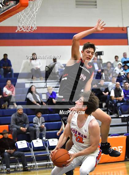 Thumbnail 2 in Bishop Gorman vs. Centennial (Tarkanian Classic) photogallery.