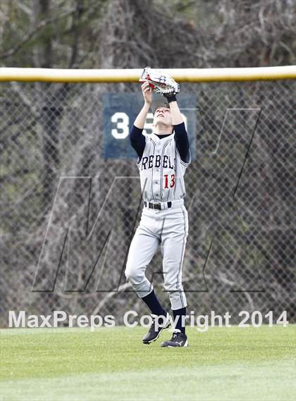Thumbnail 3 in Franklin County vs. Sycamore photogallery.