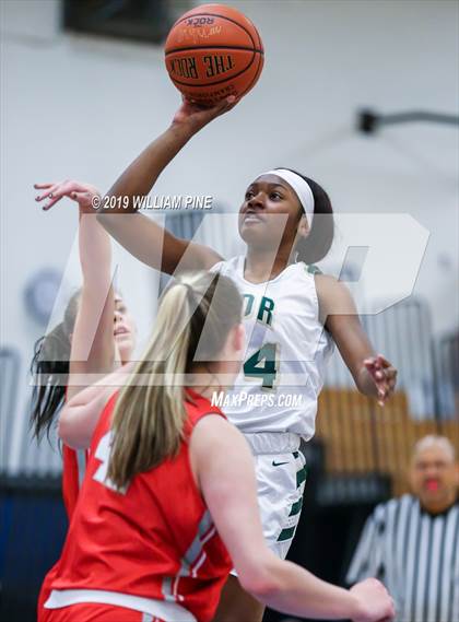 Thumbnail 1 in Roosevelt vs Red hook (MHAL Semifinal) photogallery.