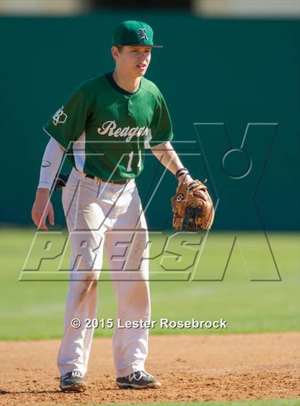 Thumbnail 3 in Reagan vs Churchill photogallery.