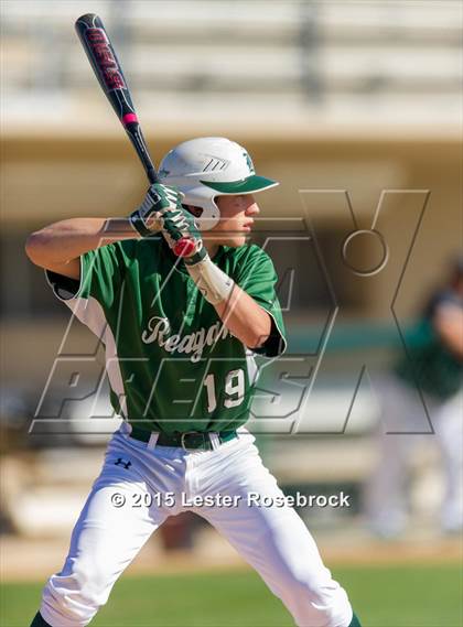 Thumbnail 2 in Reagan vs Churchill photogallery.