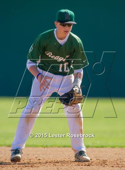 Thumbnail 3 in Reagan vs Churchill photogallery.