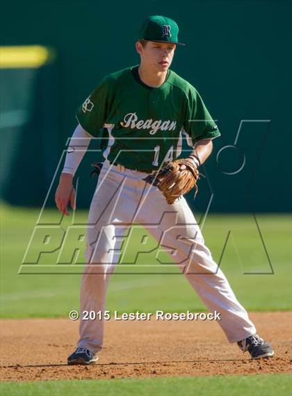 Thumbnail 1 in Reagan vs Churchill photogallery.