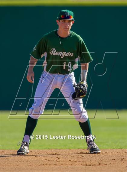 Thumbnail 2 in Reagan vs Churchill photogallery.
