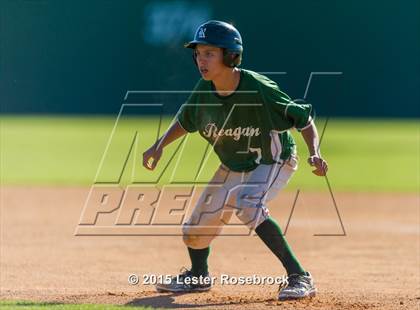 Thumbnail 3 in Reagan vs Churchill photogallery.