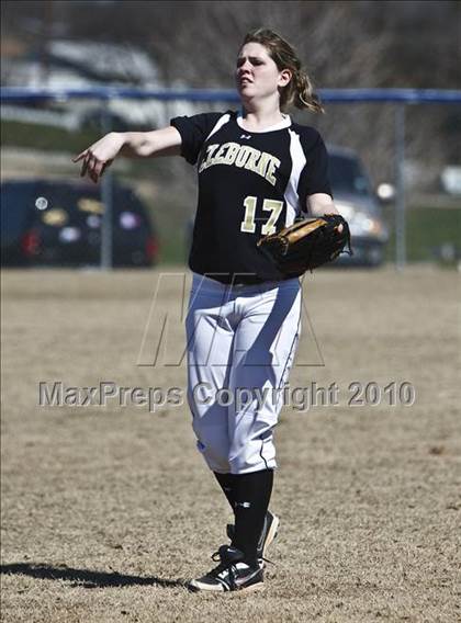 Thumbnail 3 in Saginaw vs. Cleburne (Brewer Tournament) photogallery.