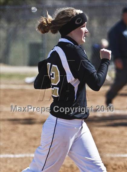 Thumbnail 2 in Saginaw vs. Cleburne (Brewer Tournament) photogallery.