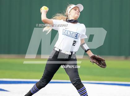 Thumbnail 1 in Bryan @ Midlothian photogallery.