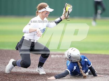 Thumbnail 2 in Bryan @ Midlothian photogallery.