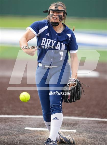 Thumbnail 3 in Bryan @ Midlothian photogallery.