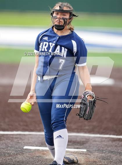 Thumbnail 1 in Bryan @ Midlothian photogallery.